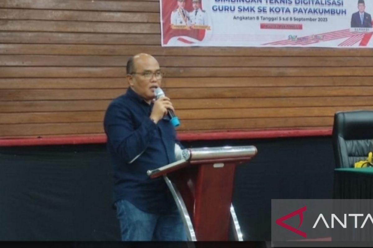 Ketua DPRD Sumbar: Bimtek digitalisasi untuk tingkatkan kualitas guru