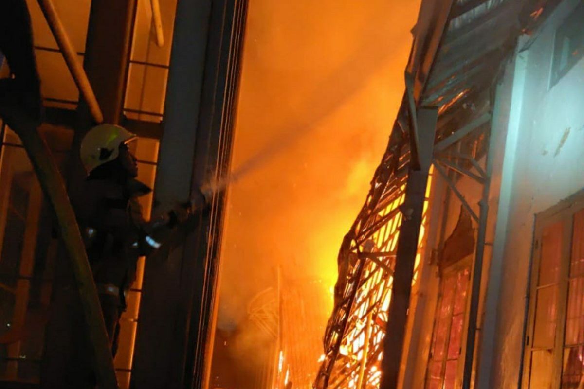 Museum Nasional terbakar