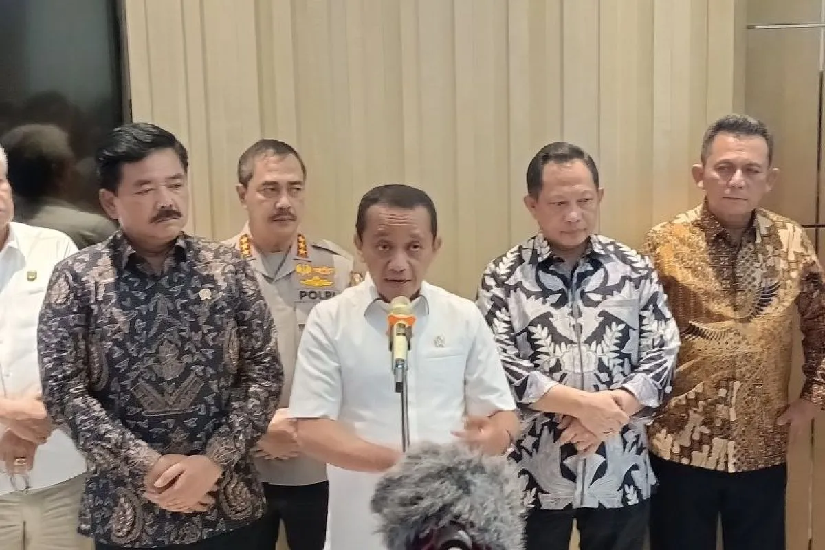minister-bahlil-assures-tailored-compensation-for-rempang-residents