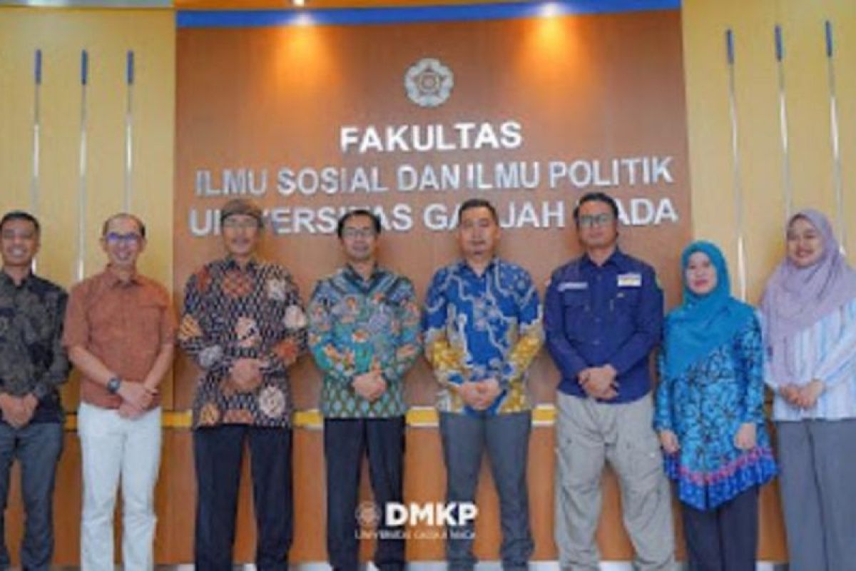 FISIPOL UMPR-FISIPOL UGM kerja sama tridharma perguruan tinggi