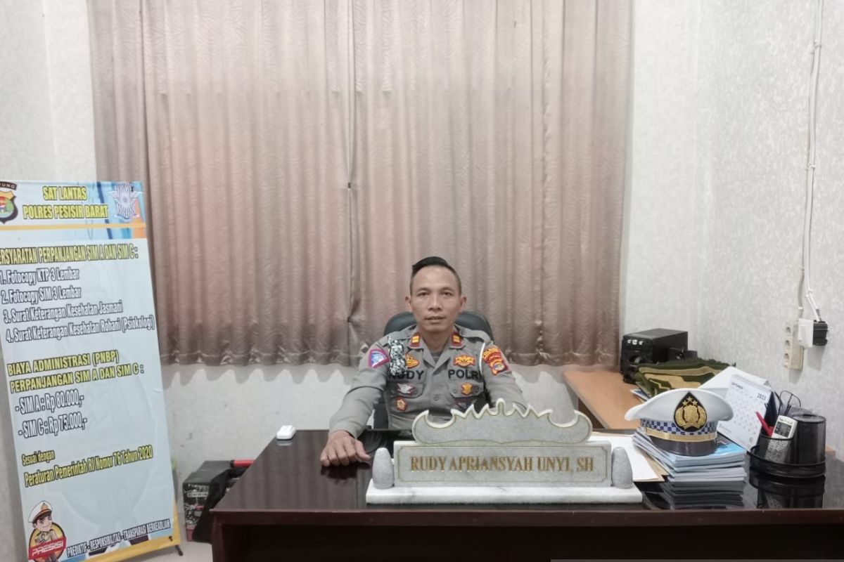 Polres Pesisir Barat tindak 392 pelanggar saat Ops Zebra Krakatau 2023