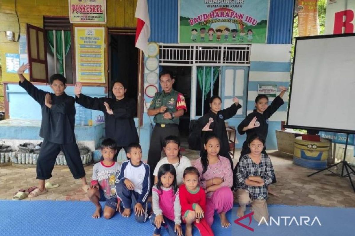 Kisah Serka Iwan, Babinsa pendiri PAUD dan Penjaga Toleransi