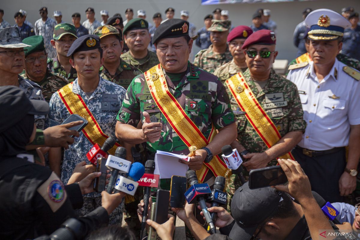 Kemarin, Panglima minta maaf sampai Anies siap daftar