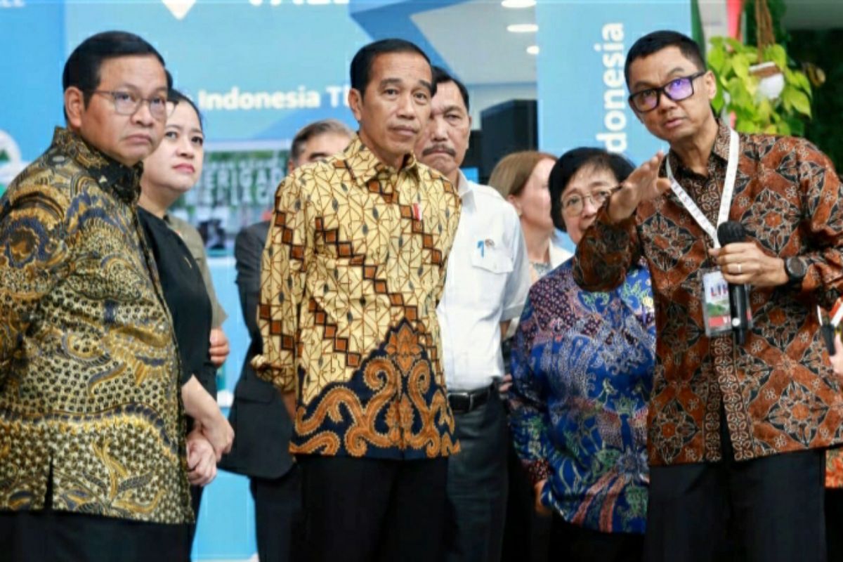 Di hadapan Presiden, PLN paparkan konsep transisi energi menuju COP28