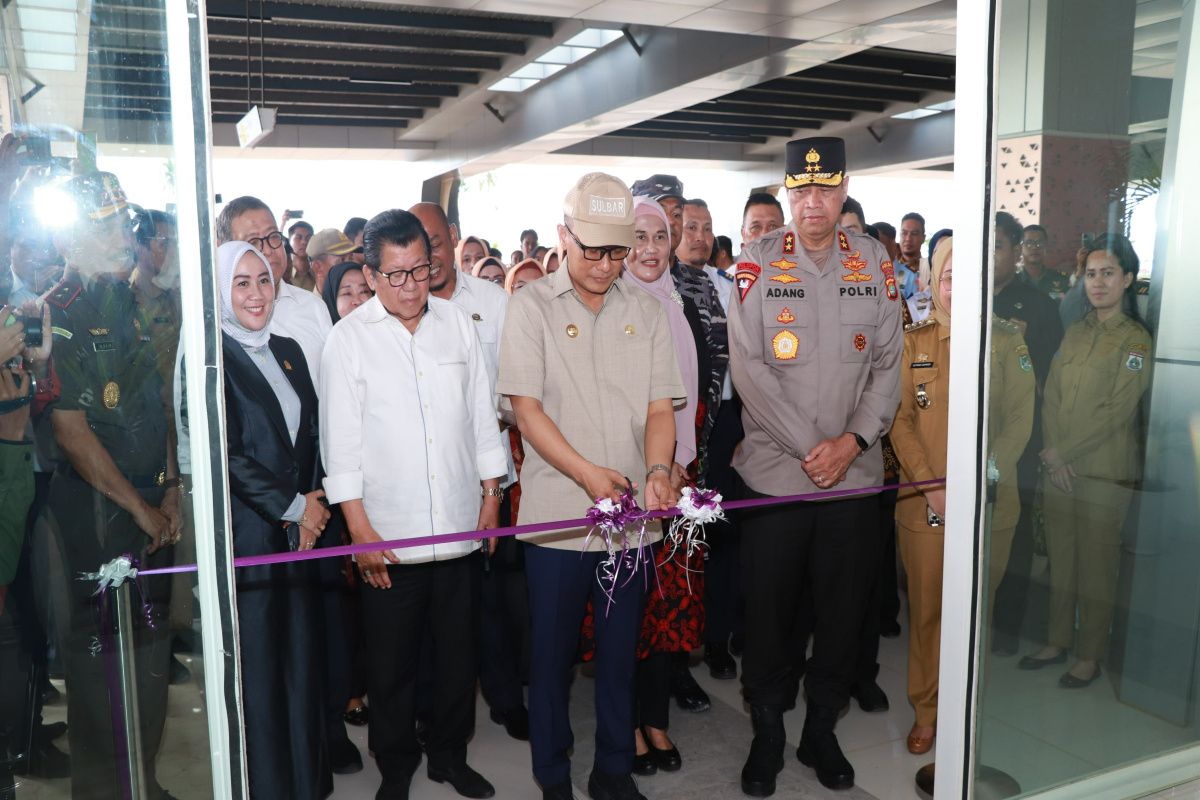 Terminal baru Bandara Tampa Padang Mamuju mulai beroperasi