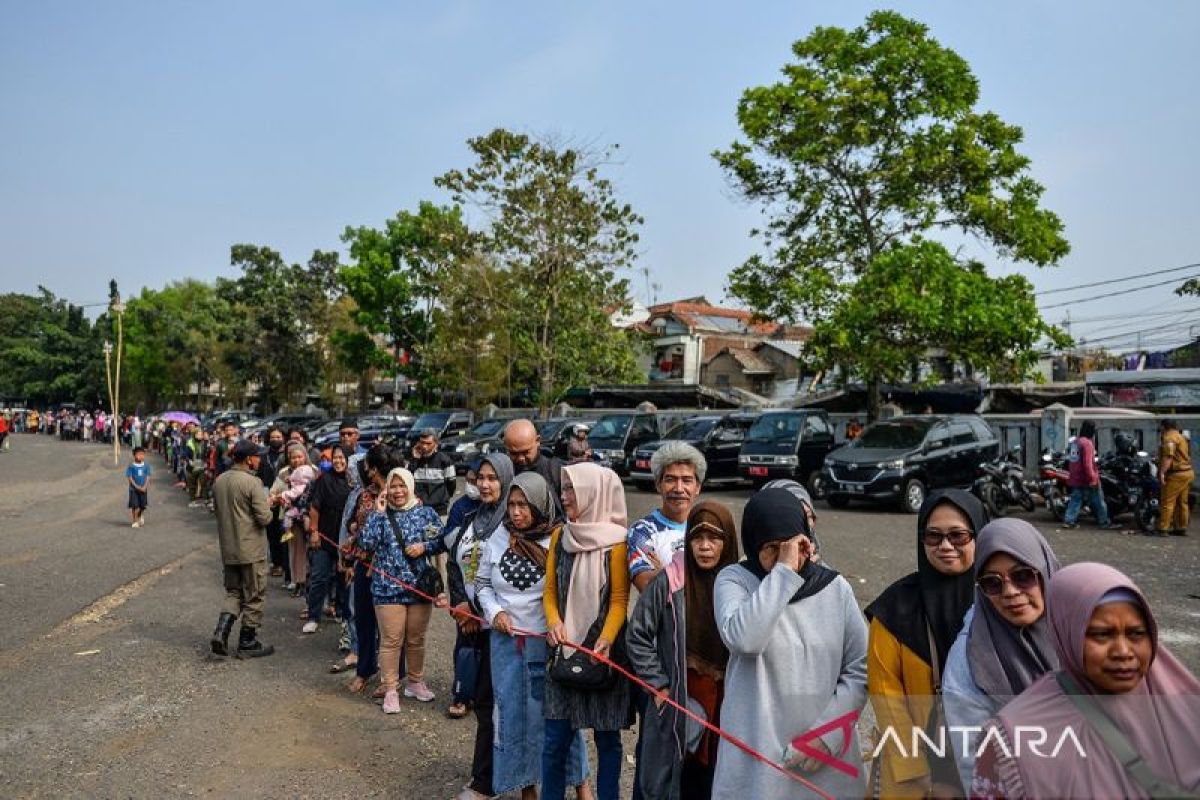 Telaah - Menjaga stok dan stabilitas harga beras