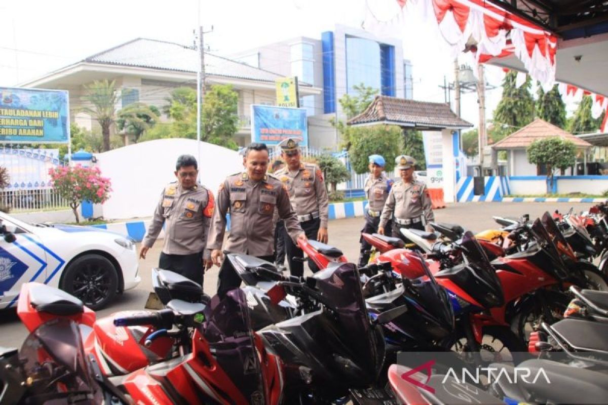 Polres Pekalongan  Kota amankan 101 sepeda motor berknalpot brong