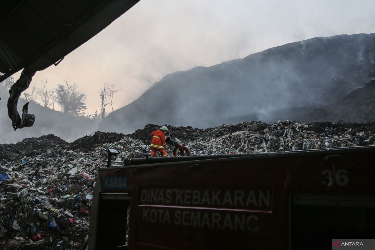 DLHK Jateng imbau pengelola TPA sampah antisipasi  kebakaran