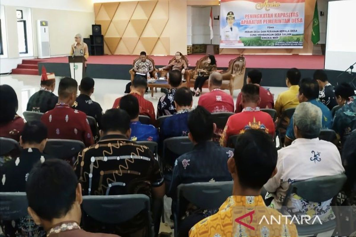 Bupati Pulang Pisau ingatkan kades harus miliki kemampuan kelola desa