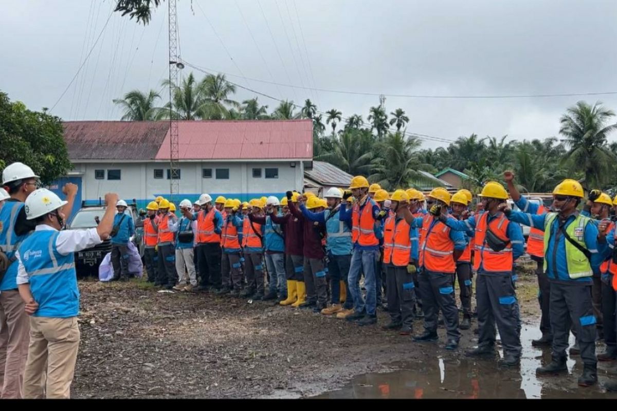 Sambut HLN-78 PLN Sumbar tingkatkan keandalan listrik melalui program "Batutuah Abih"