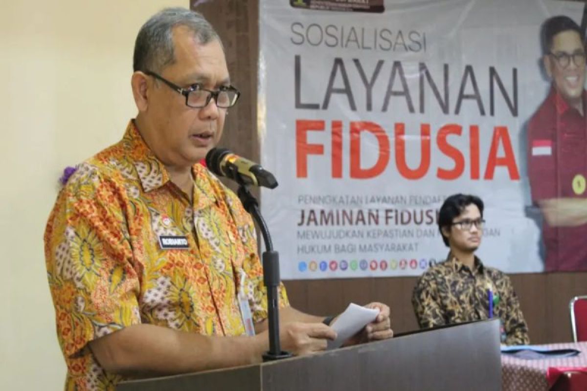 Kanwil Kemenkumham Sulbar sosialisasikan layanan fidusia