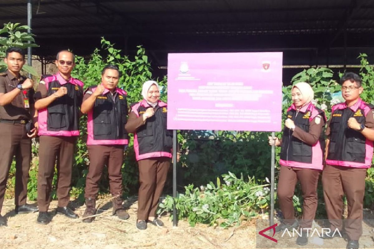 Jaksa menyita aset tersangka korupsi Perusda Sumbawa Barat, apa saja?