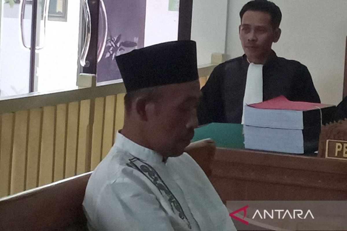 Mbah Slamet dikenakan dakwaan kombinasi