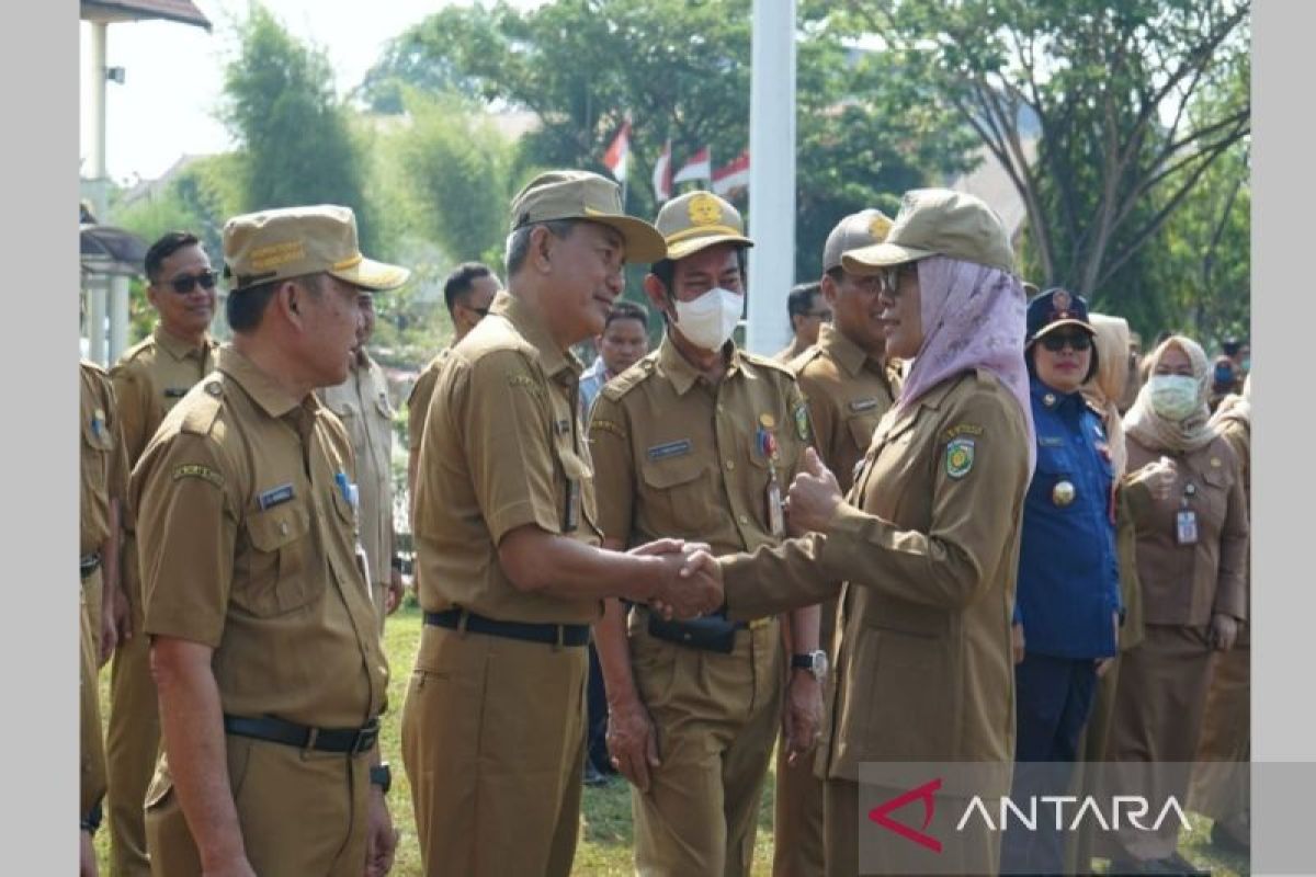 Wali kota larang ASN berikan "like" pada peserta pemilu