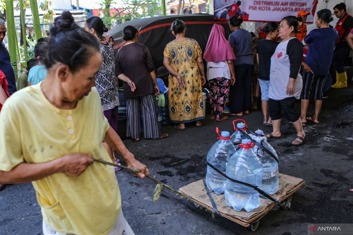 Jakarta needs clean water plans for global city status: Lawmaker