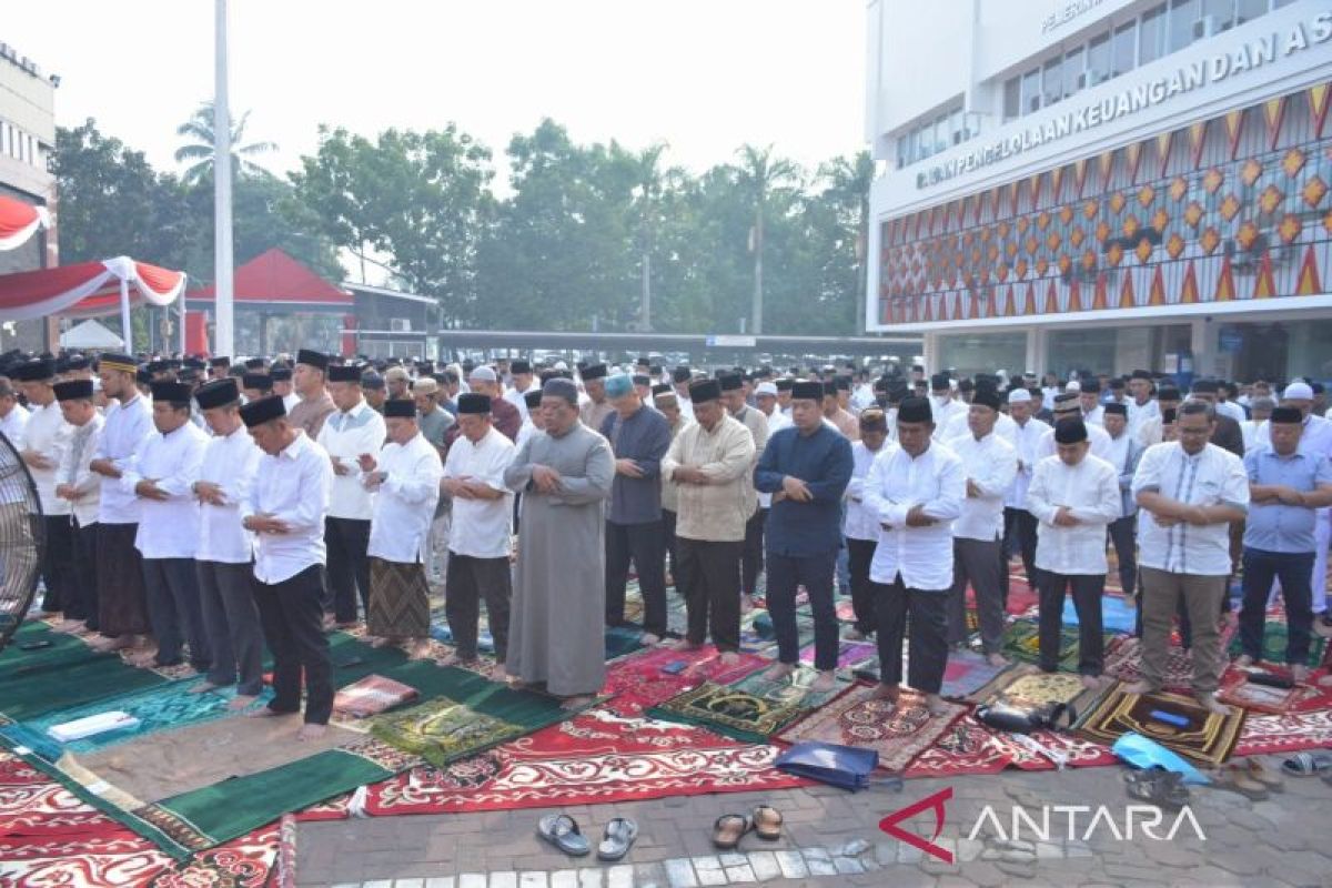 Pemkot Palembang imbau  jamaah di 1.990 masjid gelar shalat istisqa