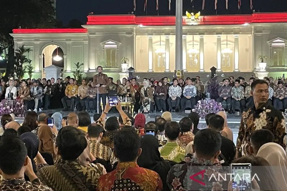 President Jokowi Celebrates National Batik Day, Advocates for Cultural Heritage