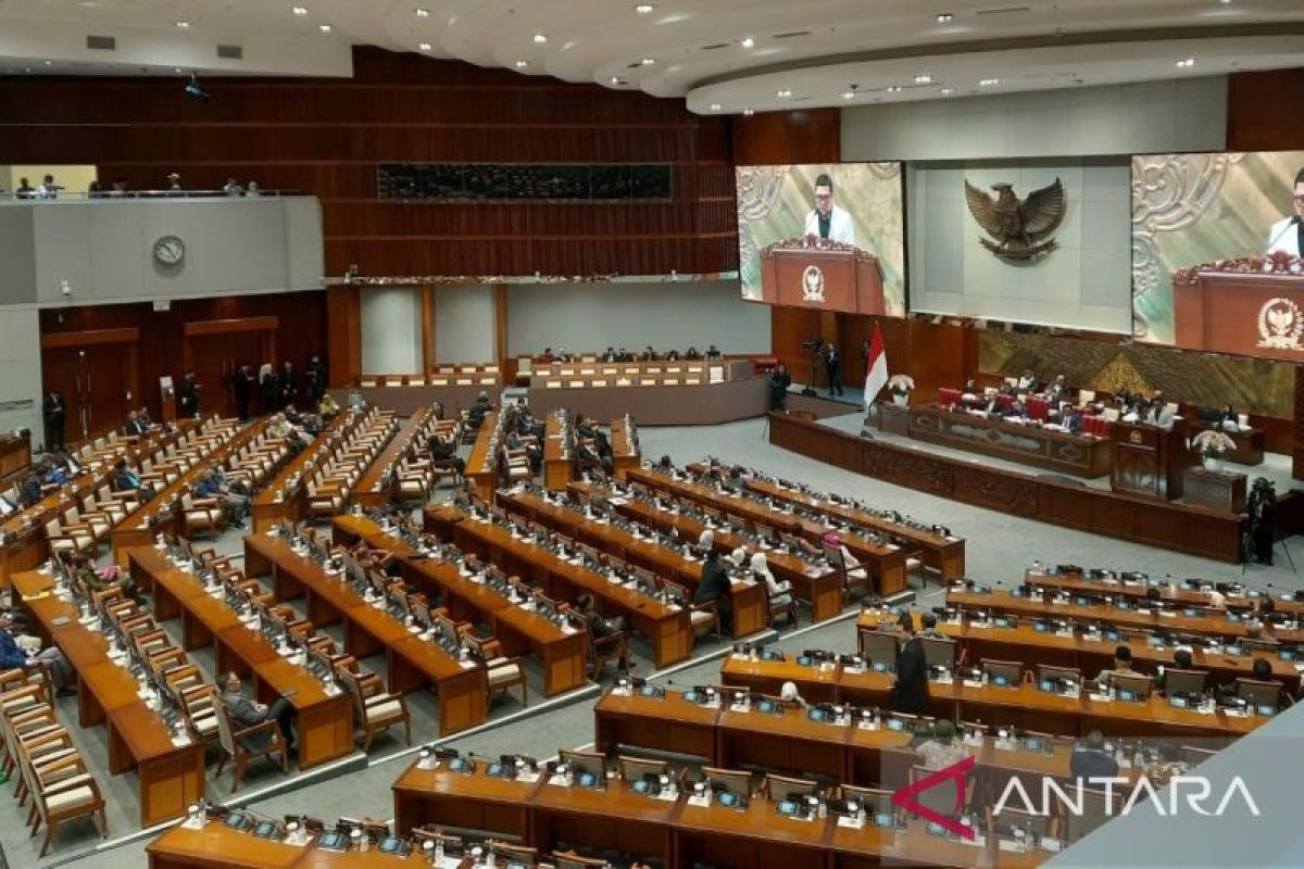 Paripurna DPR setujui Revisi UU IKN sah jadi undang-undang