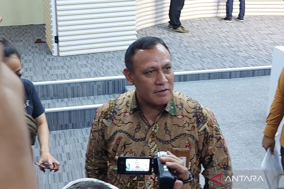 Pakar: KPK jangan goyah dengan laporan dugaan pemerasan