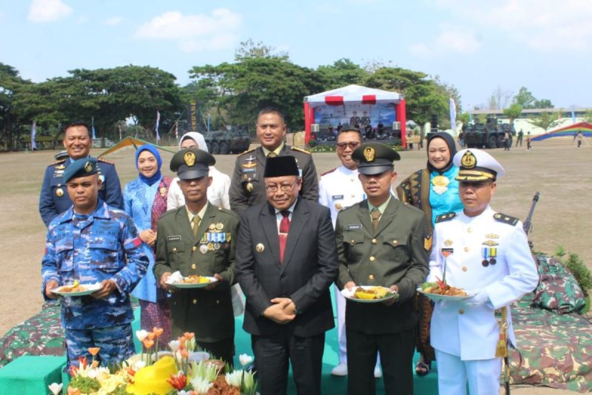 Pj Gubernur NTB hadiri Penganugerahan Satyalencana Kesetiaan