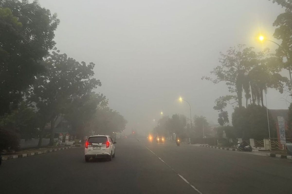 Penerbangan di Bandara Pekanbaru sempat terganggu kabut asap