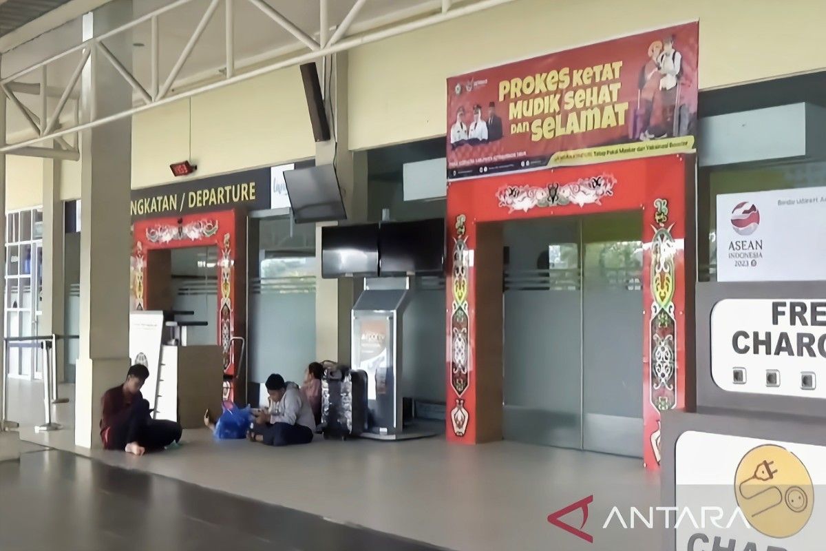 Gegara asap kebakaran karhutla, penerbangan Sampit-Surabaya batal