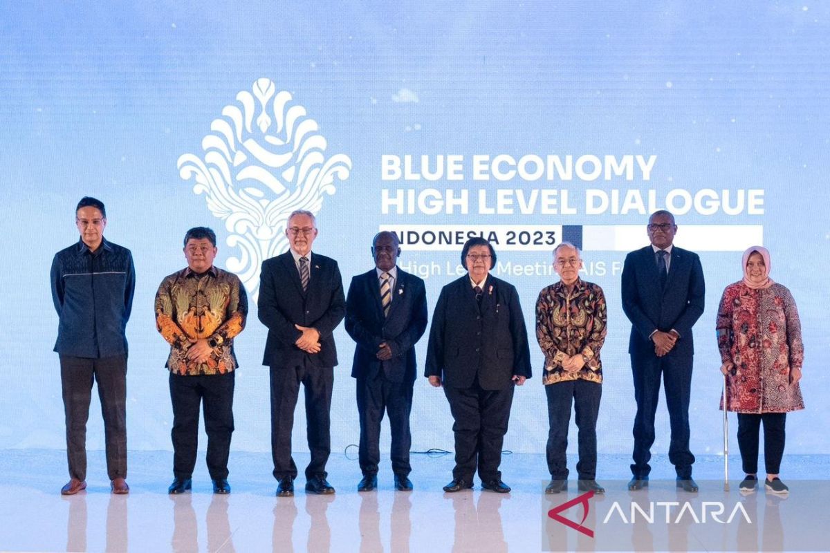 Menteri Siti tekankan kolaborasi bangkitkan ekonomi biru berkelanjutan