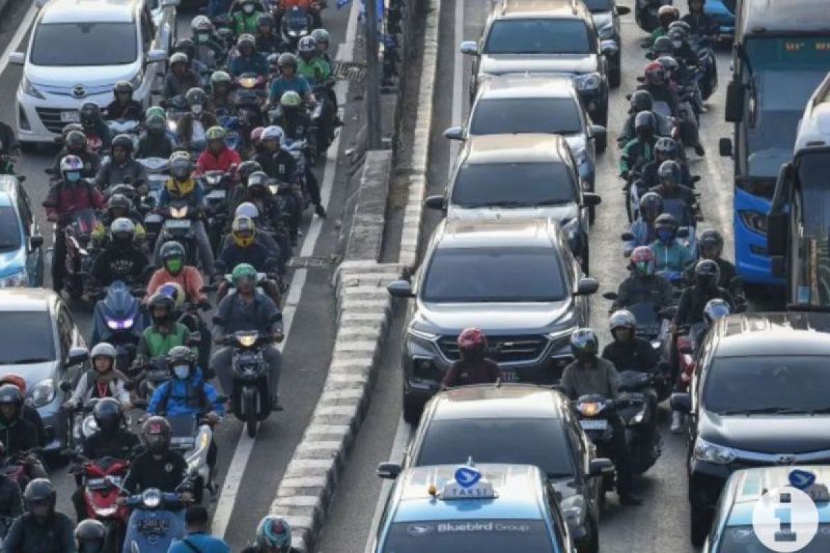 Penjabat Gubernur Jakrta Heru dan Kapolri bahas penerapan ganjil genap sepeda motor