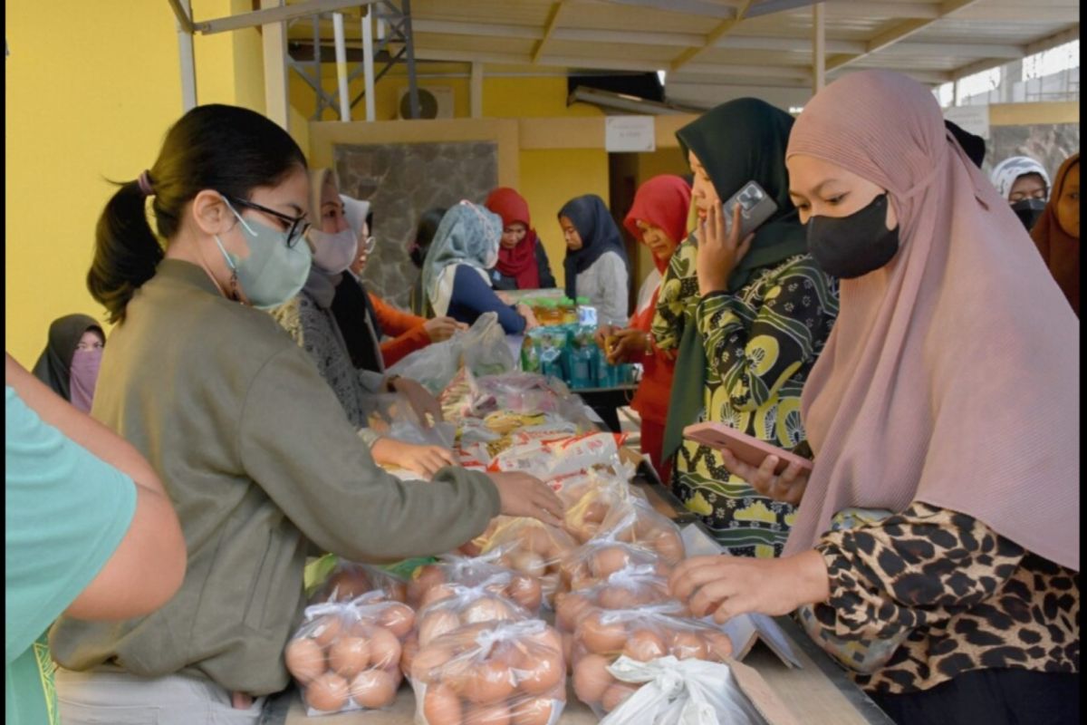 Pemkot Metro gandeng Bulog gelar bazar bahan pokok murah