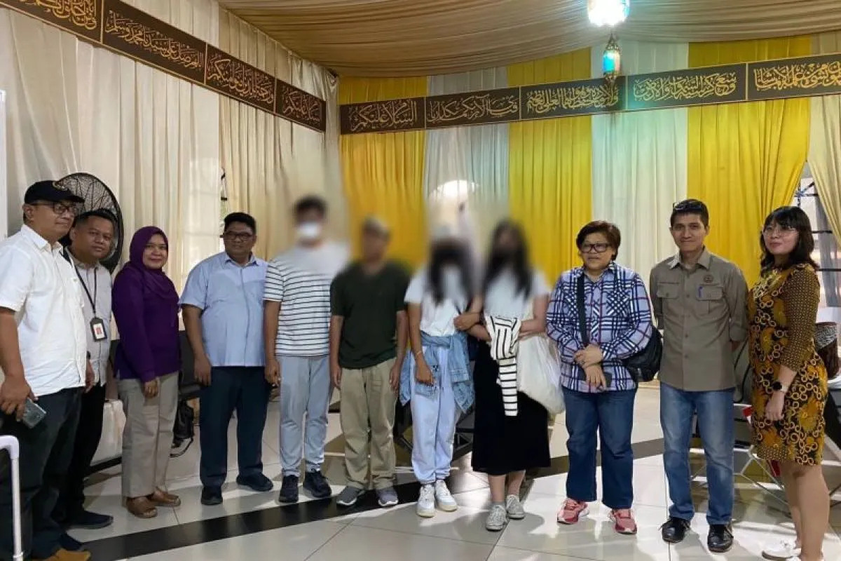 four-indonesians-evacuated-from-west-bank-return-to-jakarta