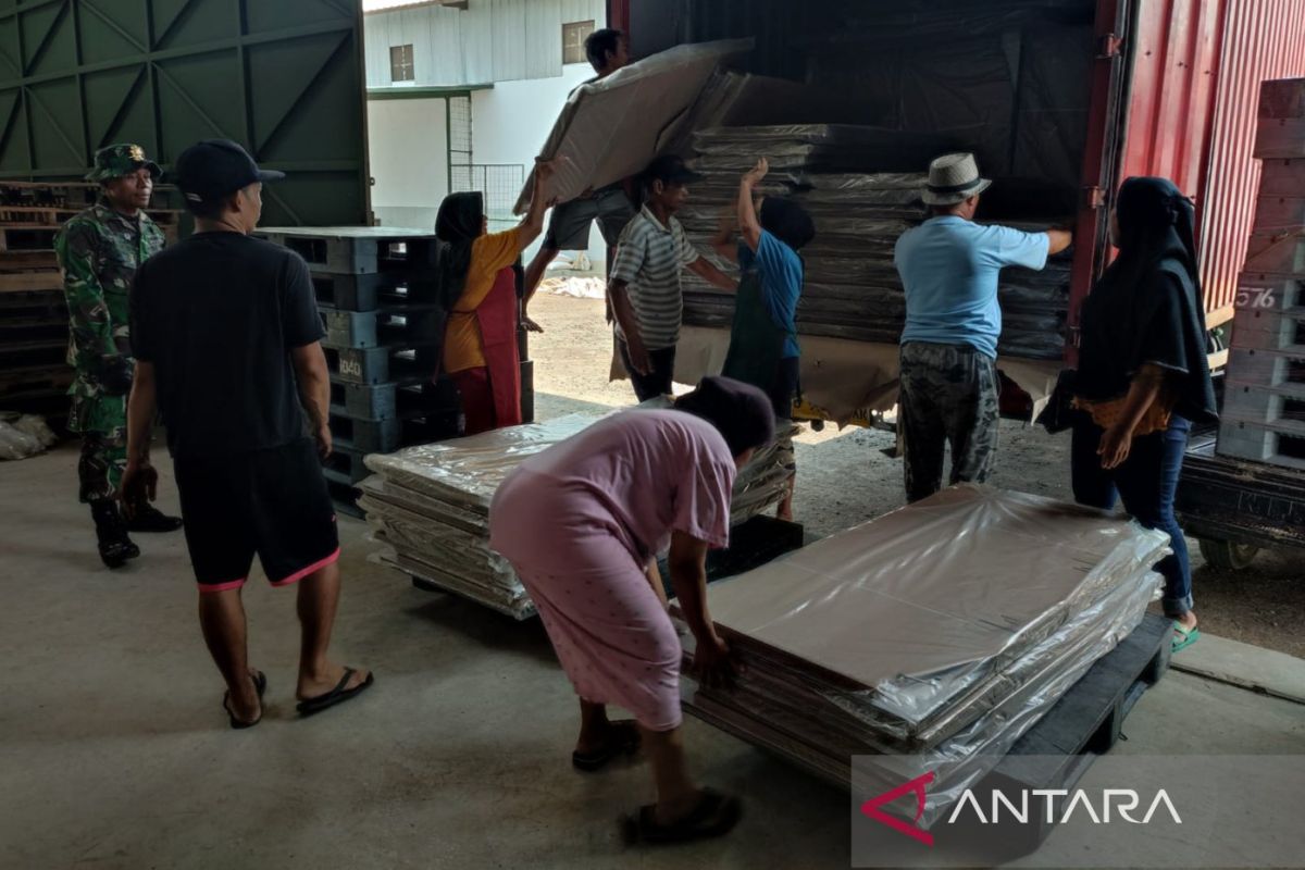 KPU Kuningan terima 7.700 bilik suara untuk Pemilu 2024