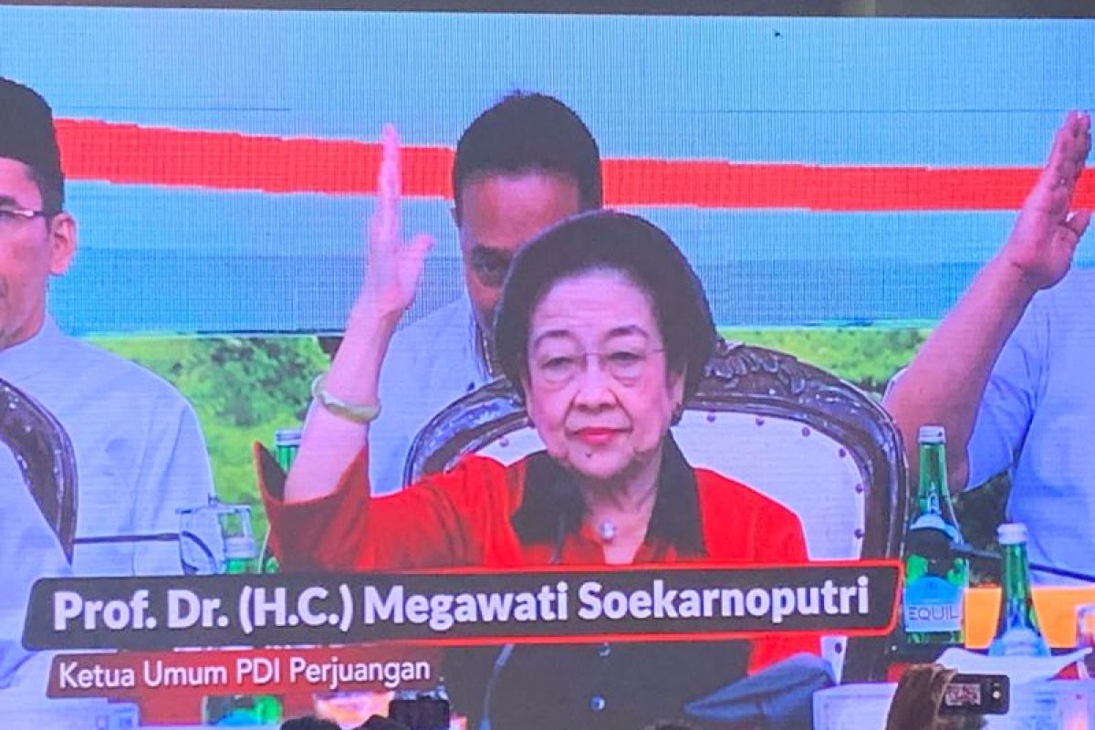 Megawati umumkan Mahfud MD jadi bakal cawapres pendamping Ganjar