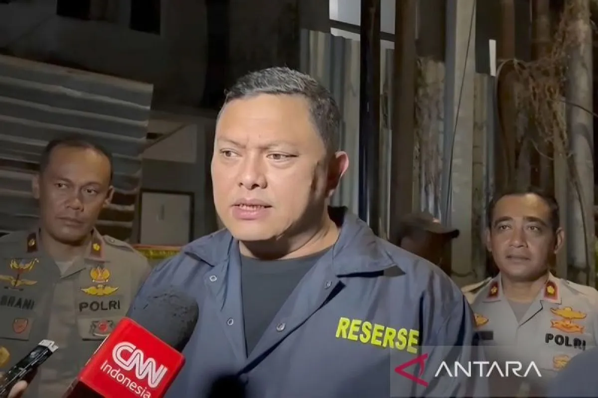 police-interrogates-six-witnesses-in-setiabudi-explosion-case