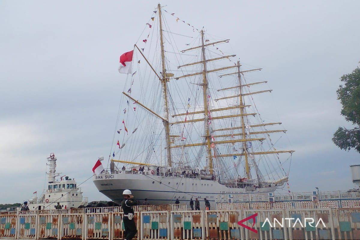Komandan: KRI Bima Suci datang untuk diperkenalkan pada warga Medan