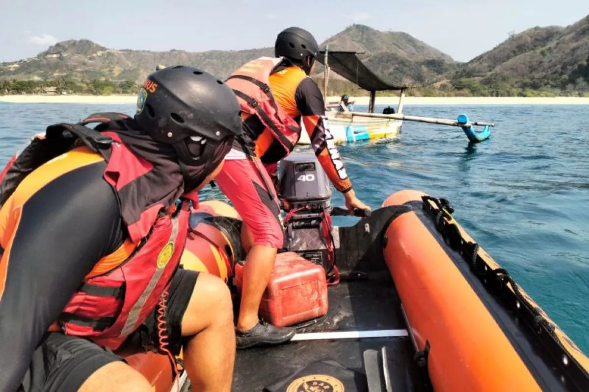 body-of-turkish-tourist-from-lombok-beach-evacuated