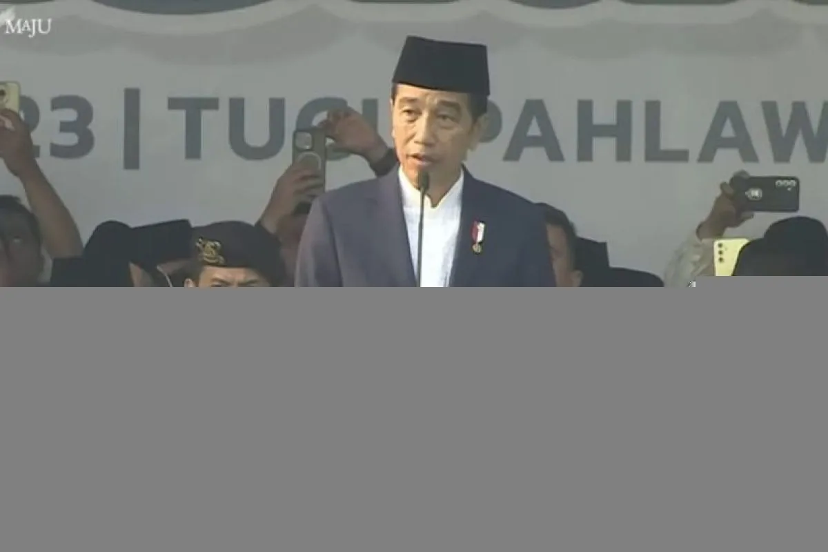 Jokowi sebut Prabowo nama pertama jajaran menteri hadir di Hari Santri