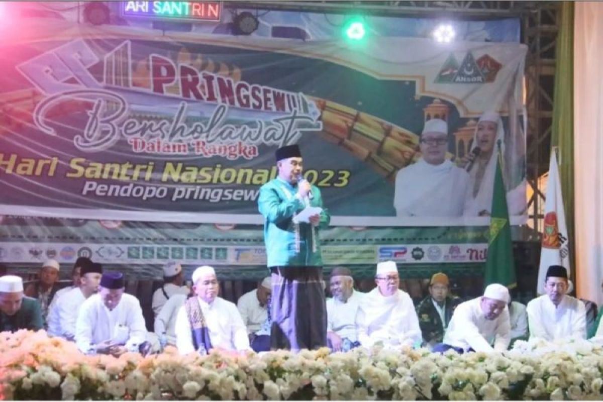 Sekda Pringsewu hadiri Pringsewu Bersholawat