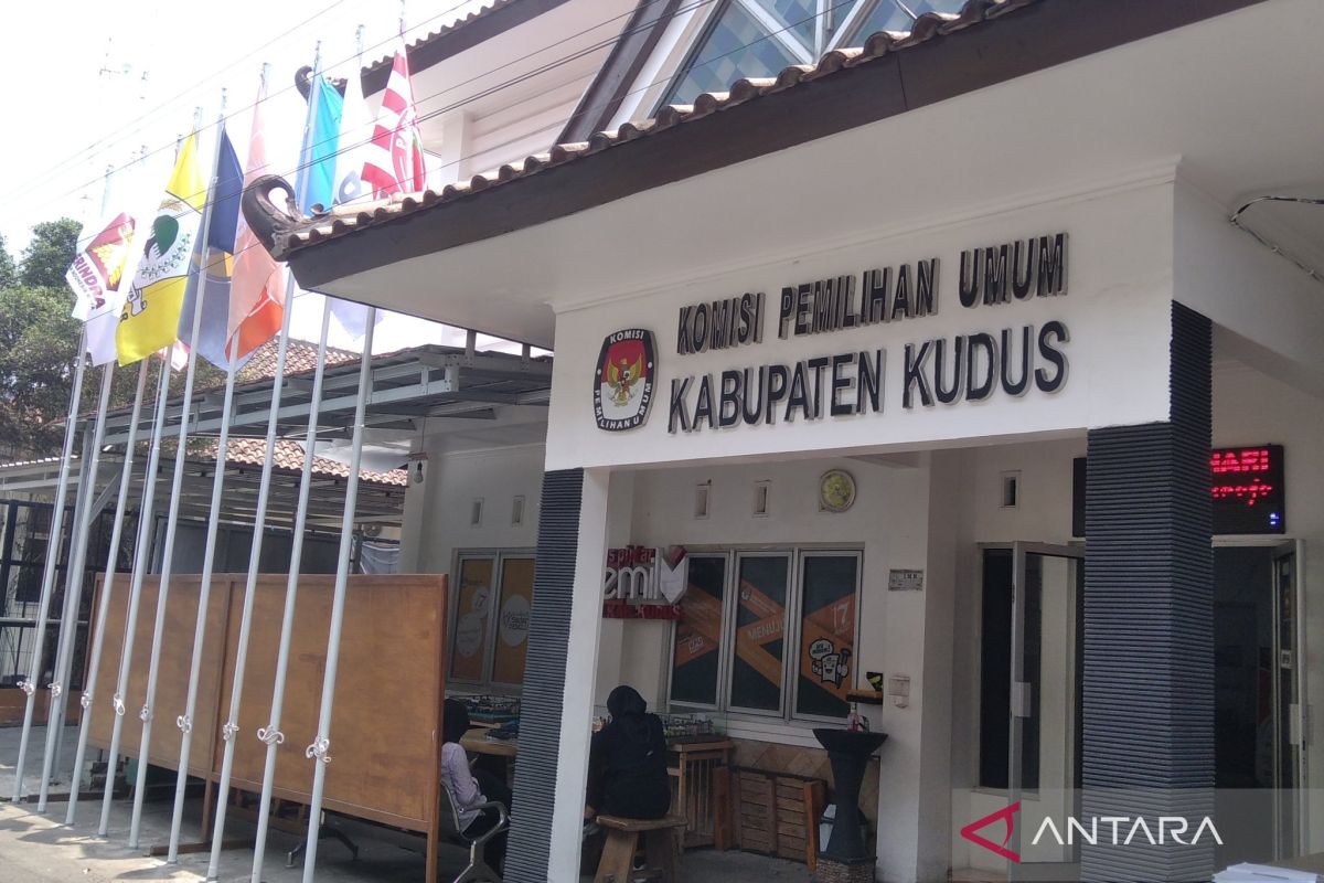 KPU Kudus catat 1.104 orang urus surat pindah tempat  memilih