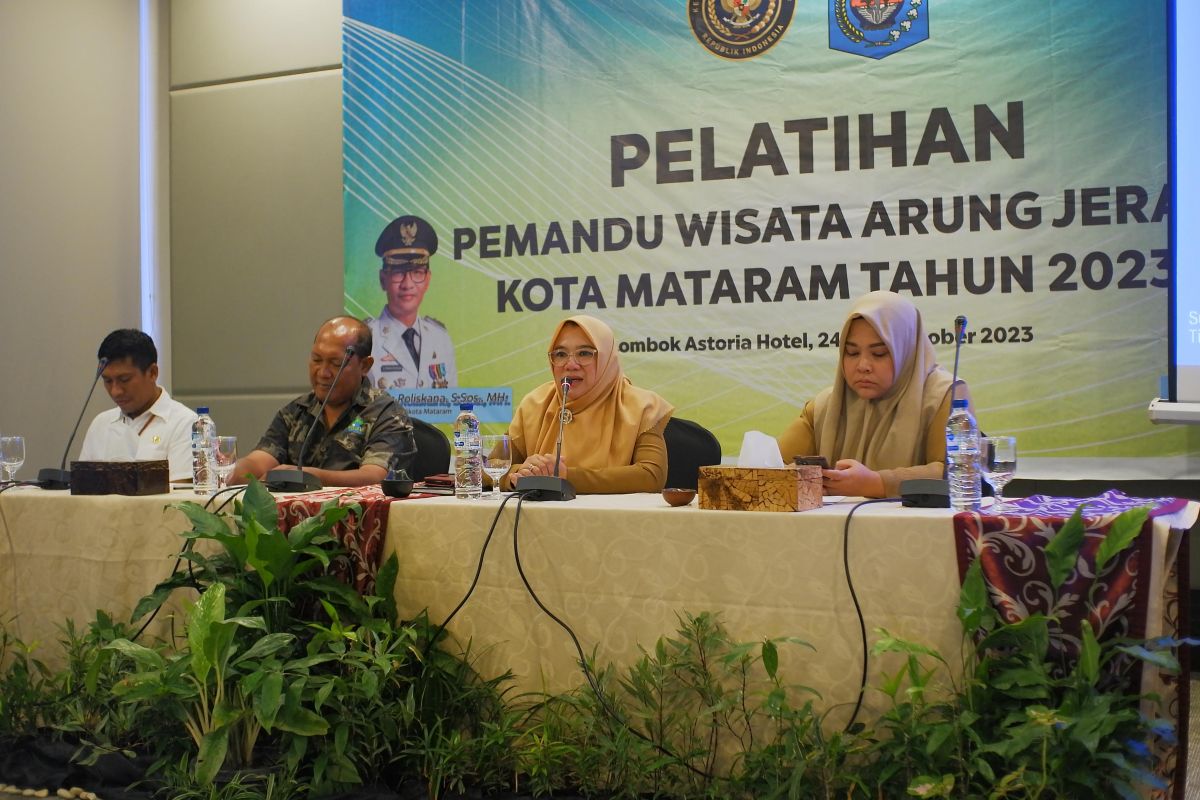 Pemkot Mataram melatih pemandu wisata arung jeram