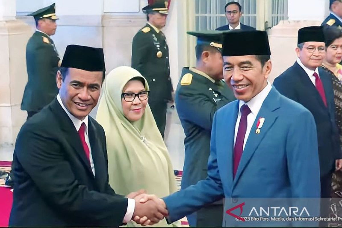 Amran Sulaiman dilantik jadi Menteri Pertanian