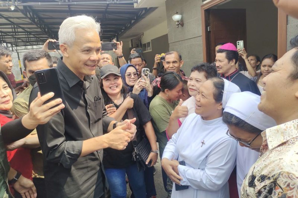 Ganjar Pranowo senang dapat cerita dari tokoh agama tentang merangkul umat