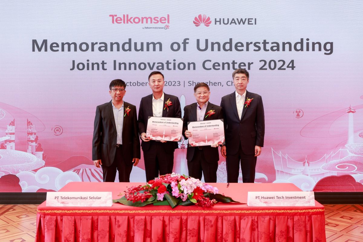 Huawei dan Telkomsel tandatangani MoU percepat pembangunan digital