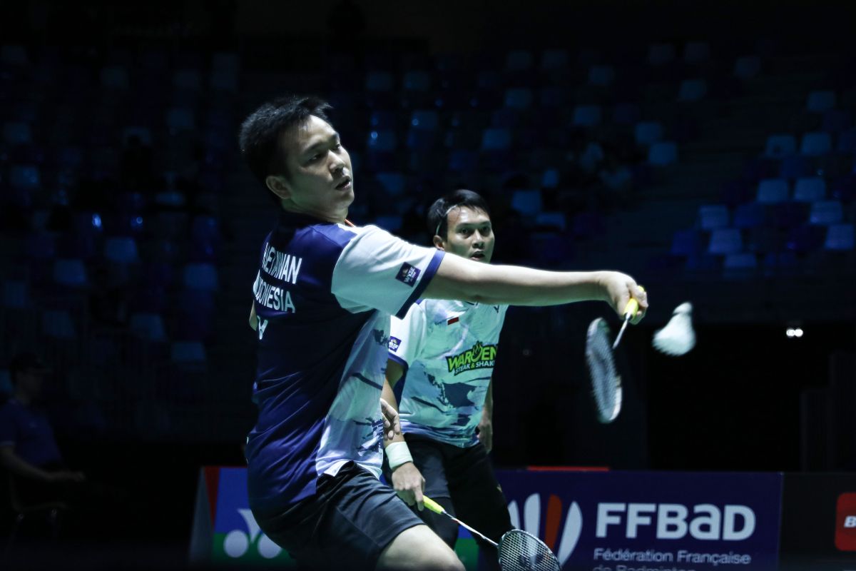 Hendra/Ahsan kandaskan peringkat satu dunia menuju perempat final