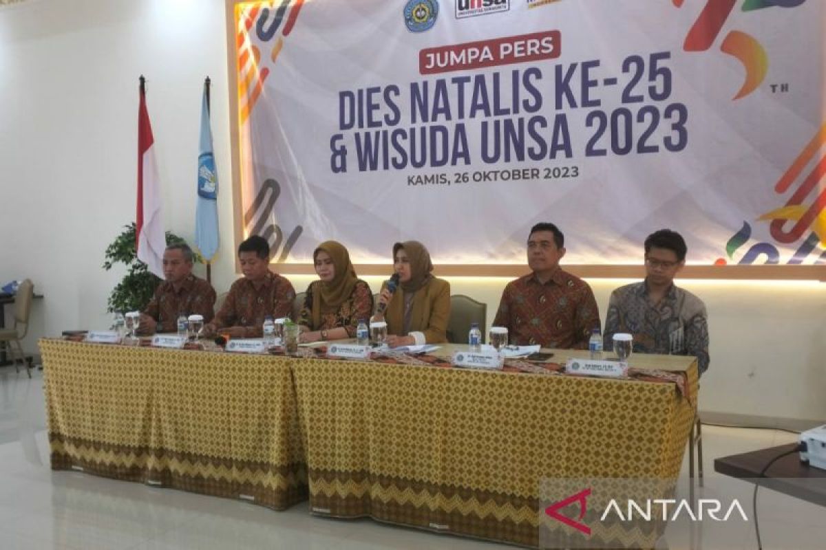 Universitas Surakarta perkuat posisi padai usia ke-25