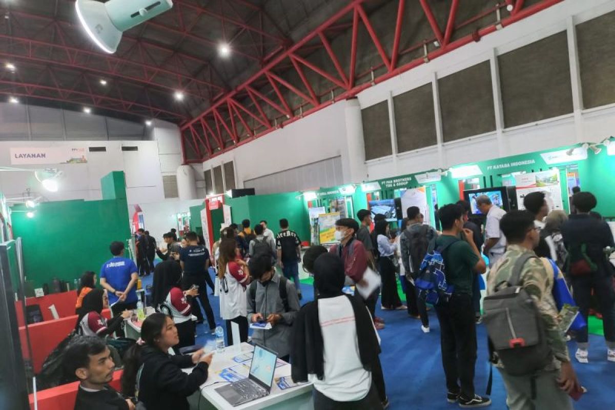 Kemnaker catat ribuan pencari kerja padati Job Fair Nasional