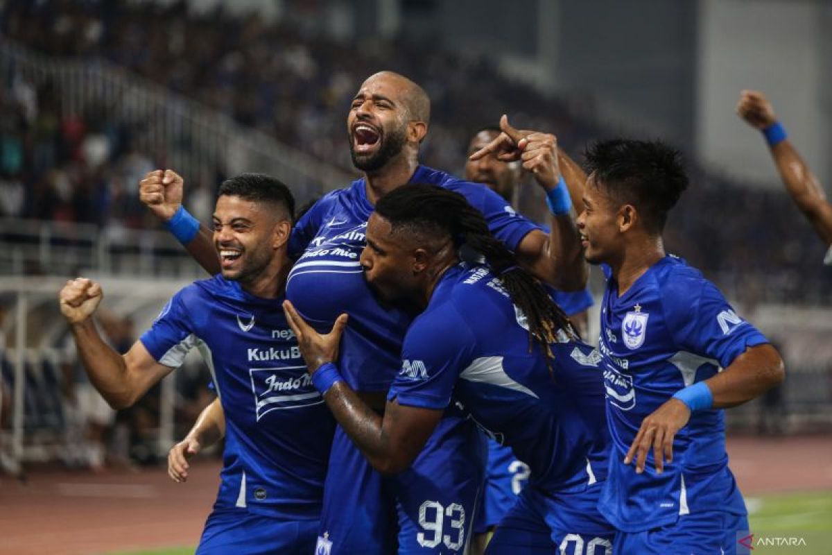 PSIS Semarang memburu penyerang dan pemain tengah