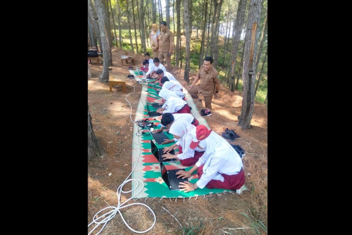 Puluhan siswa sekolah di pedalaman Trenggalek laksanakan ANBK