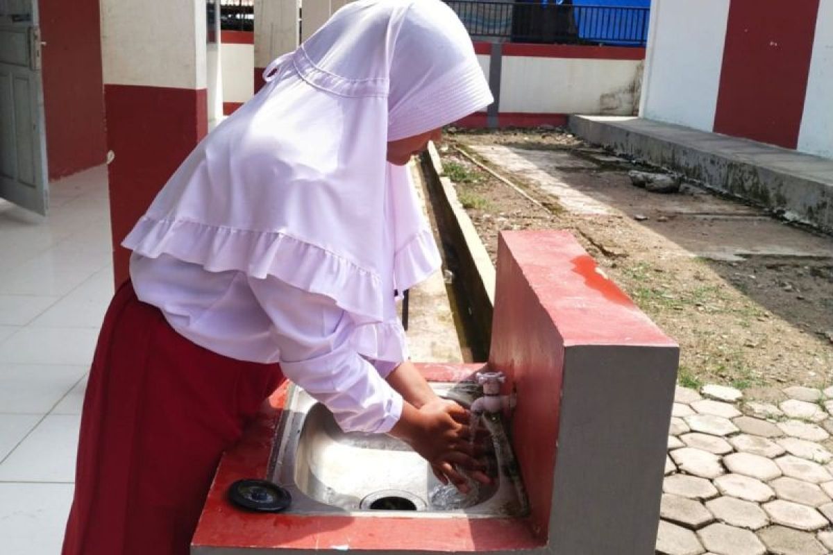 Dinas Kesehatan Pesisir Selatan lakukan Kampanye Hygiene dan Sanitasi terhadap anak sekolah