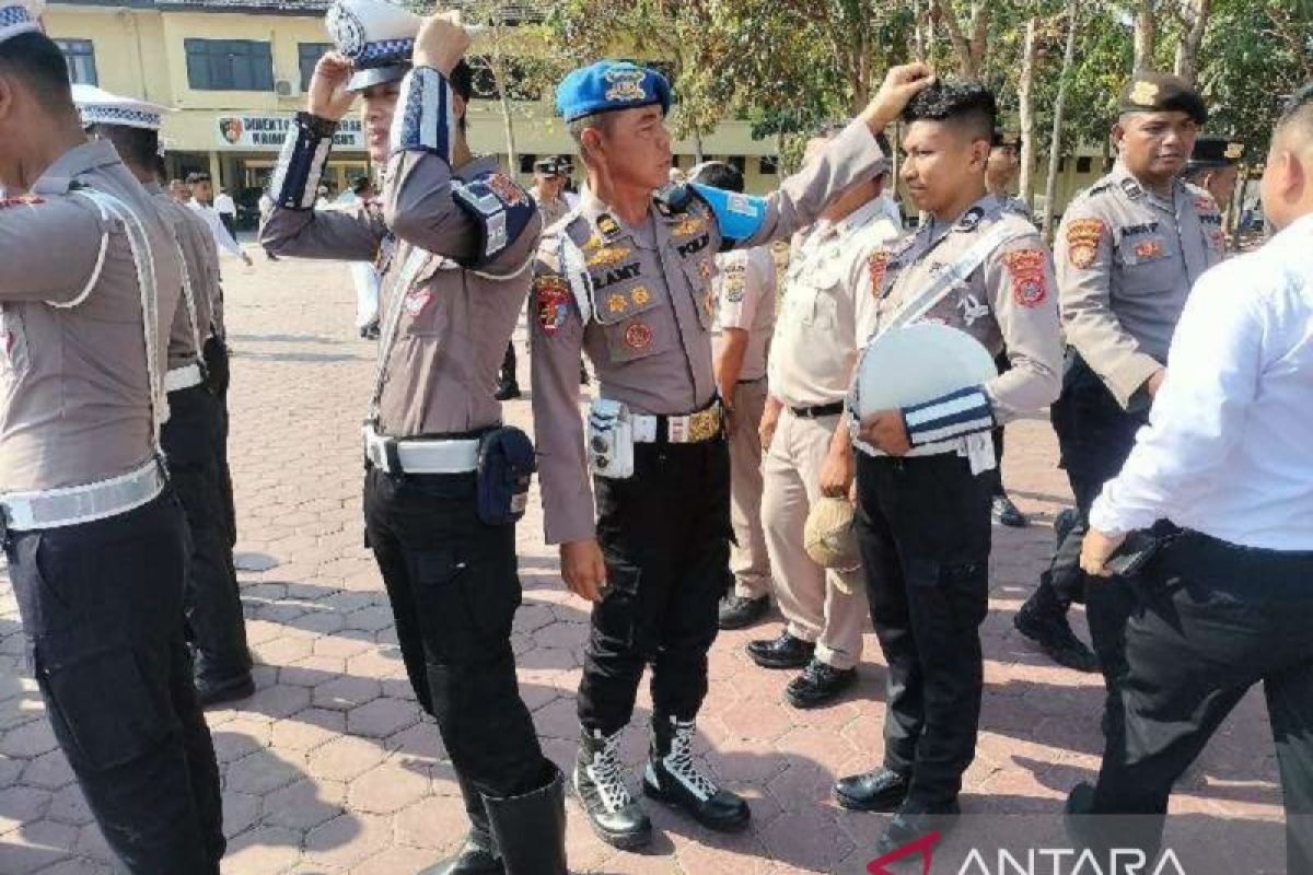 Propam Polda Sulawesi Tenggara razia kendaraan aparat tidak taat aturan