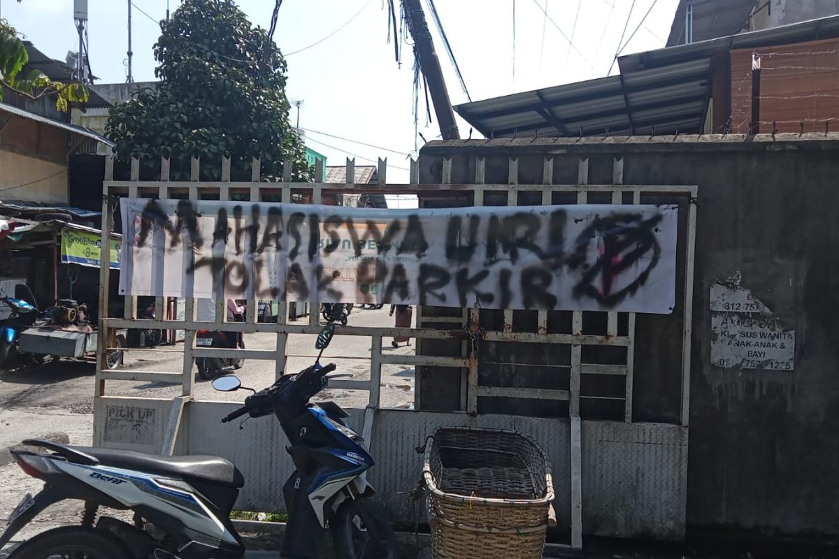 BEM Faperta Unri tolak adanya tukang parkir di sekitar kampus